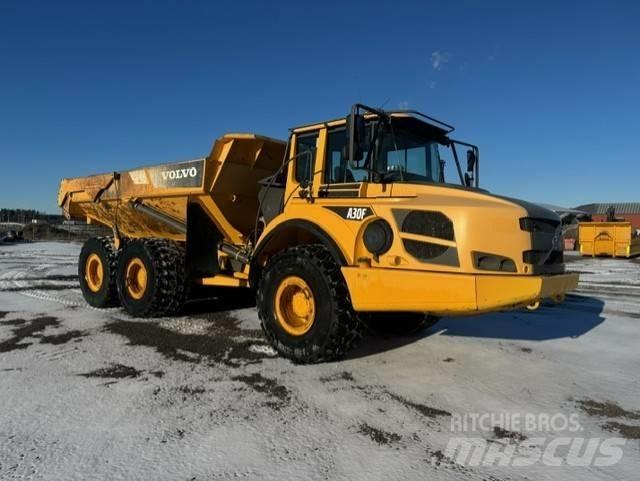 Volvo A 30 F 연결식 홀러