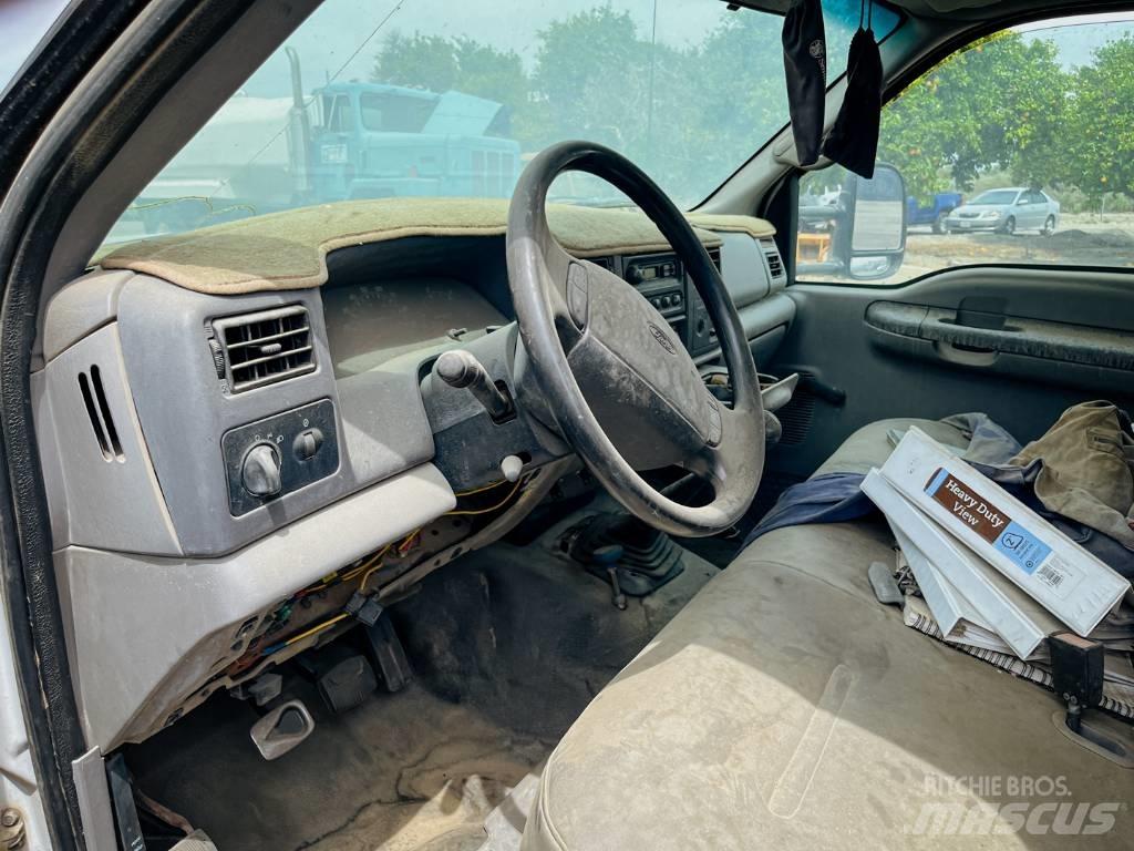 Ford F 550 SD 시립/다목적 차량