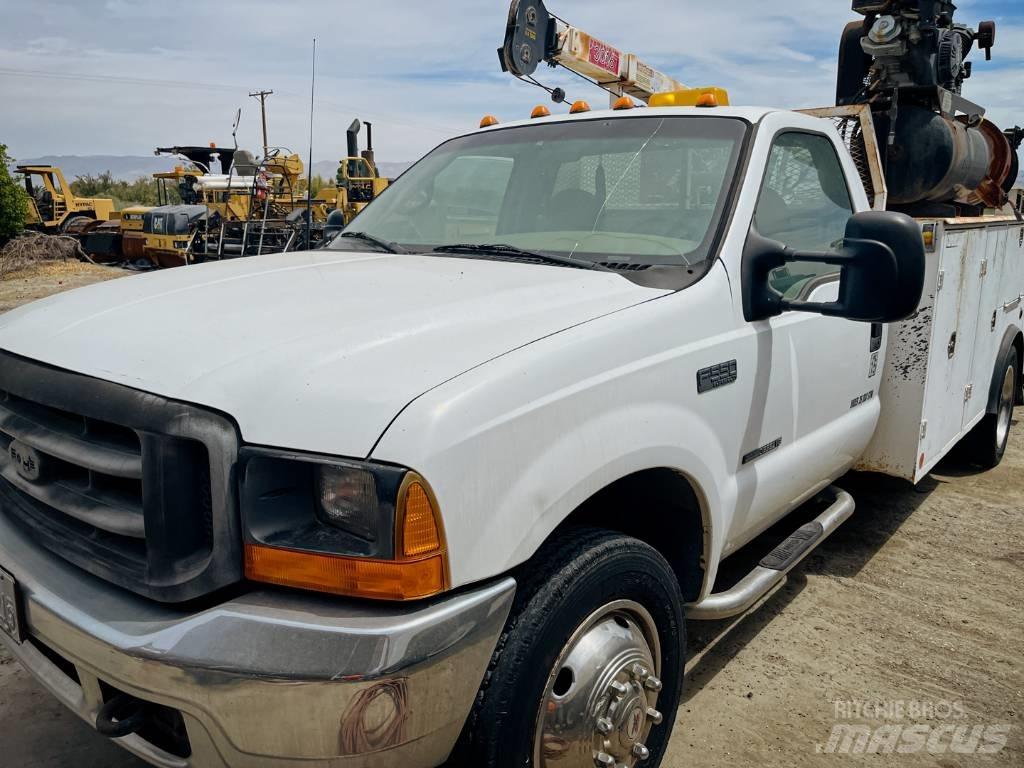 Ford F 550 SD 시립/다목적 차량