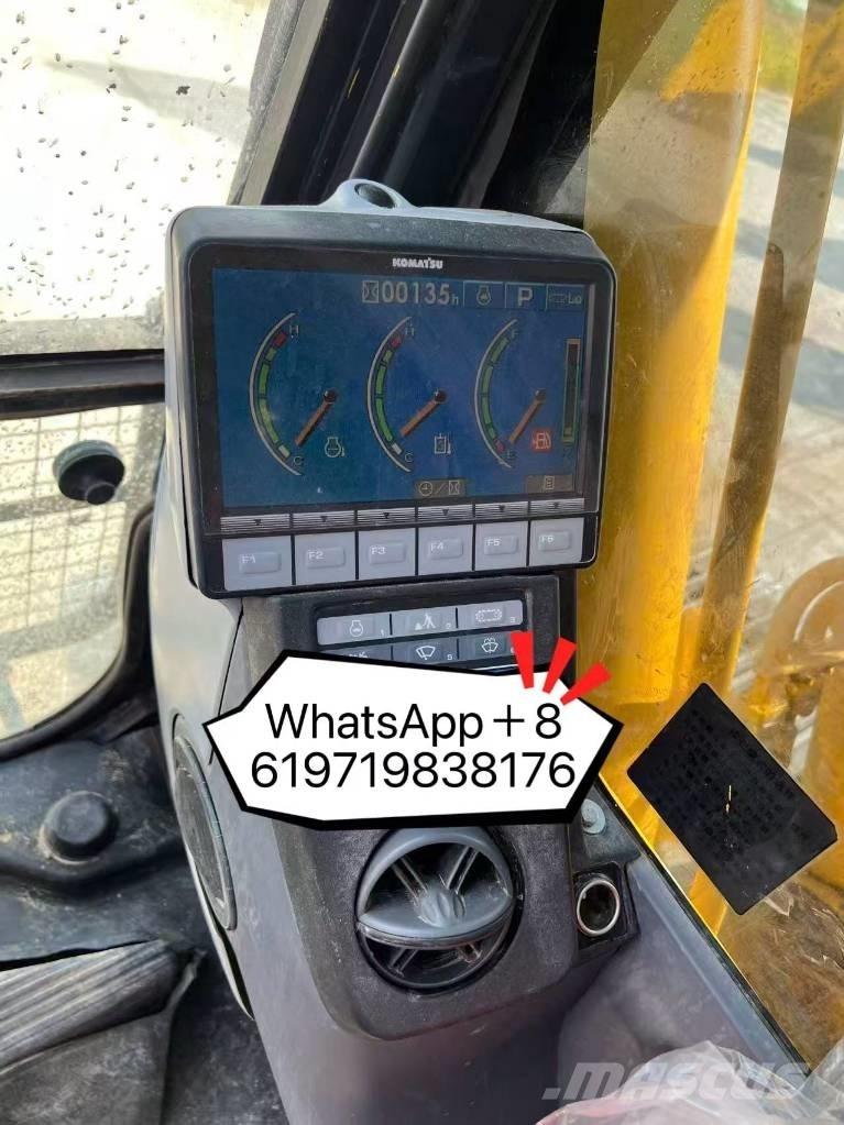 Komatsu PC 240 대형 굴삭기 29톤 이상