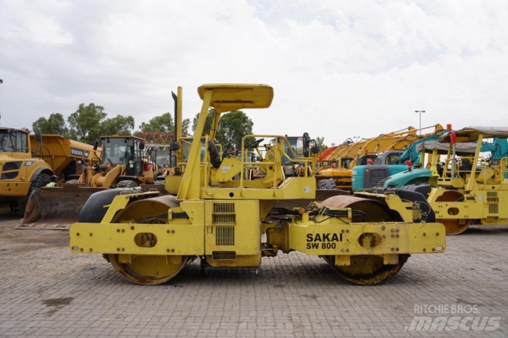 Sakai SW 800 트윈 드럼 롤러