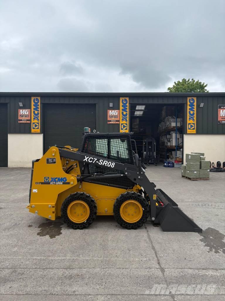 XCMG XC7-SR08  스키드로더