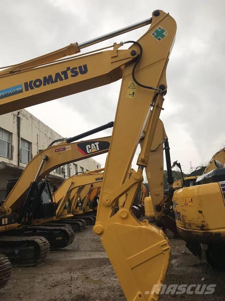 Komatsu PC 200-7 대형 굴삭기 29톤 이상