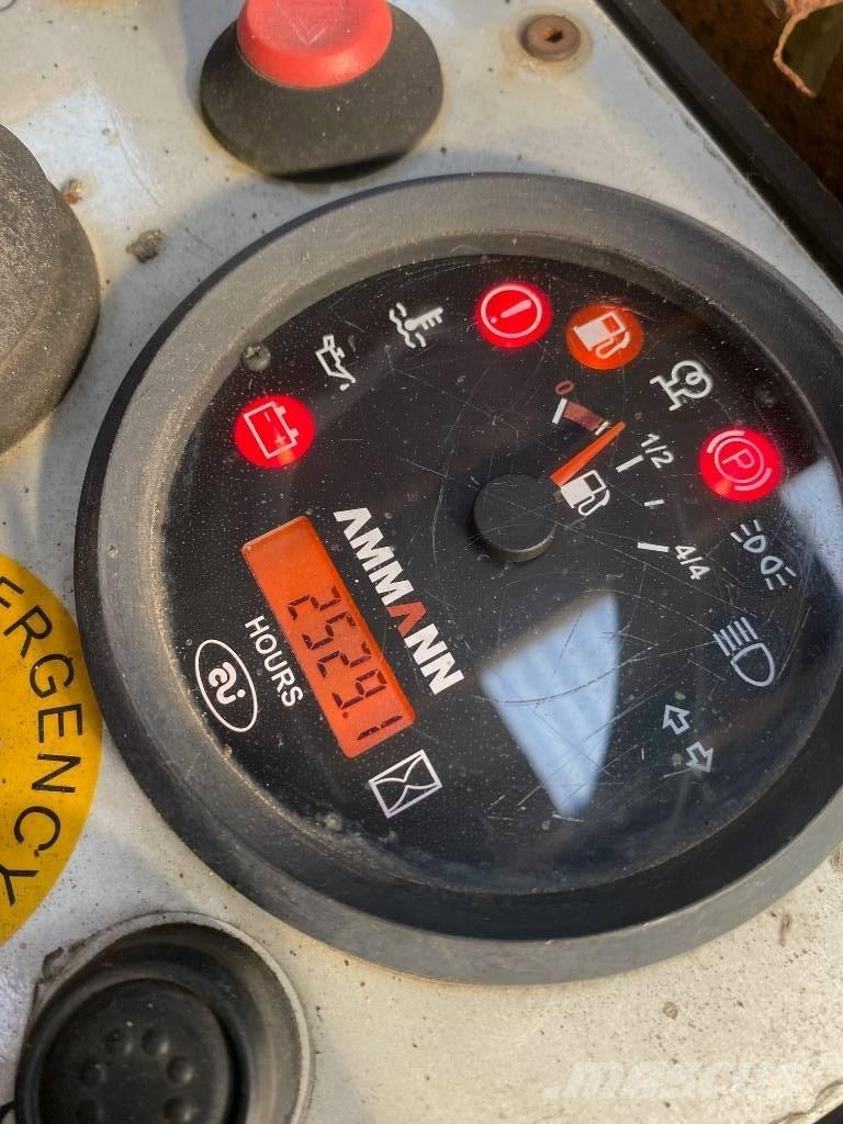 Ammann AV 12-2 트윈 드럼 롤러