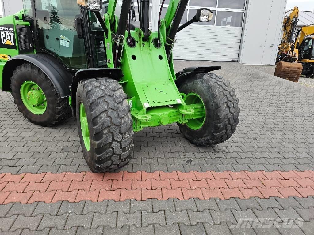 CAT 906 M  휠로우더