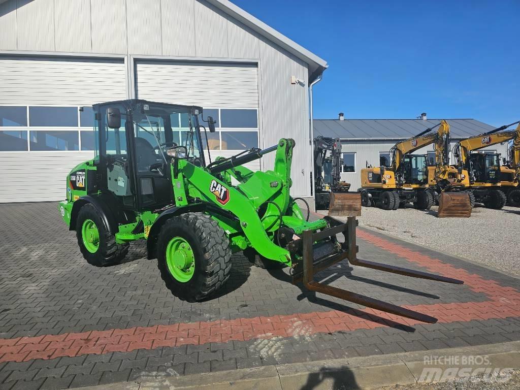 CAT 906 M  휠로우더