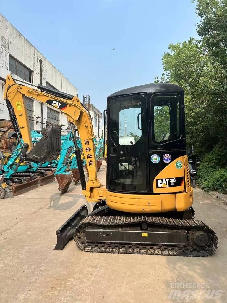 CAT 303 CR 소형 굴삭기 7톤 미만