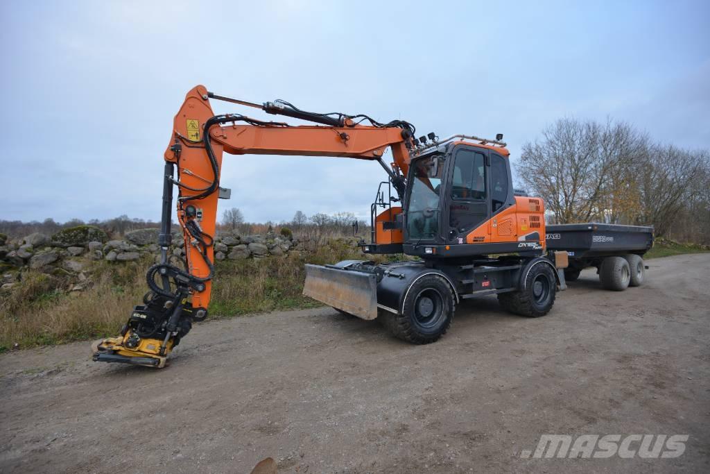 Doosan DX 165 W-5  휠 굴삭기