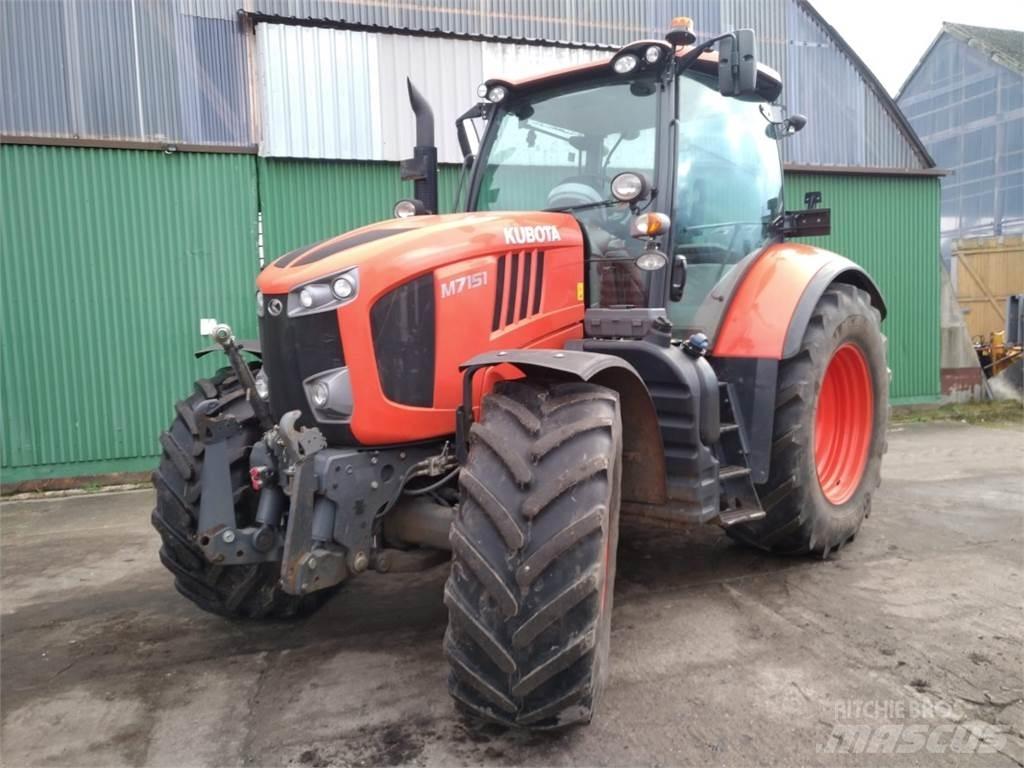 Kubota M7151 트랙터