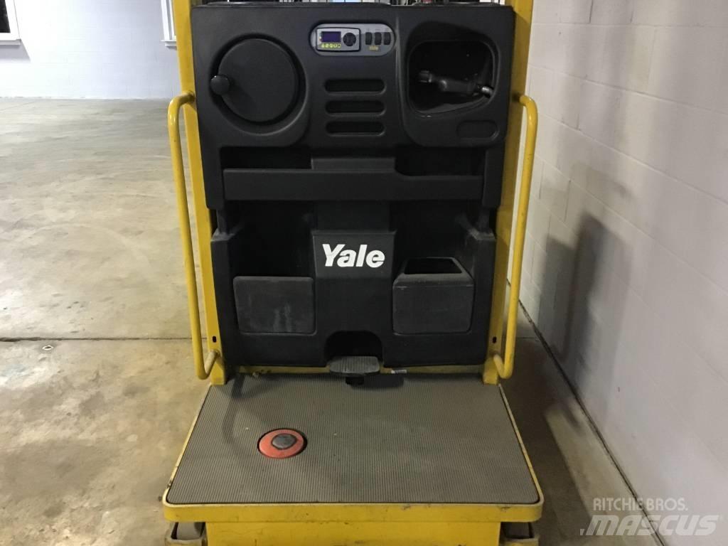 Yale OS030EFN24TE95 미디엄 리프트 오더 피커