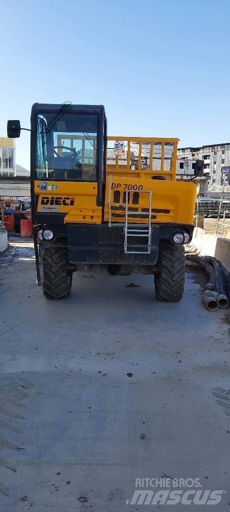 Dieci DP7000 건설현장 덤프트럭