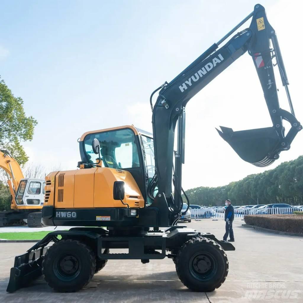 Hyundai HW 60  휠 굴삭기