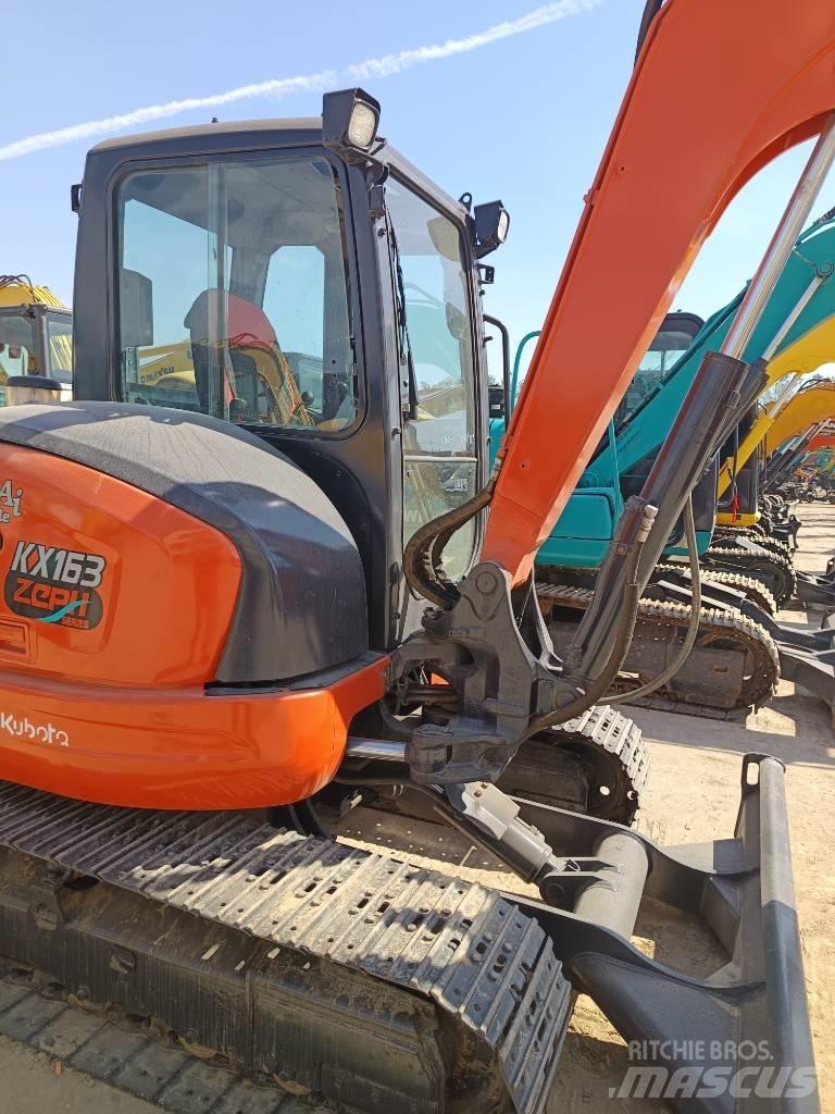 Kubota KX 163 소형 굴삭기 7톤 미만
