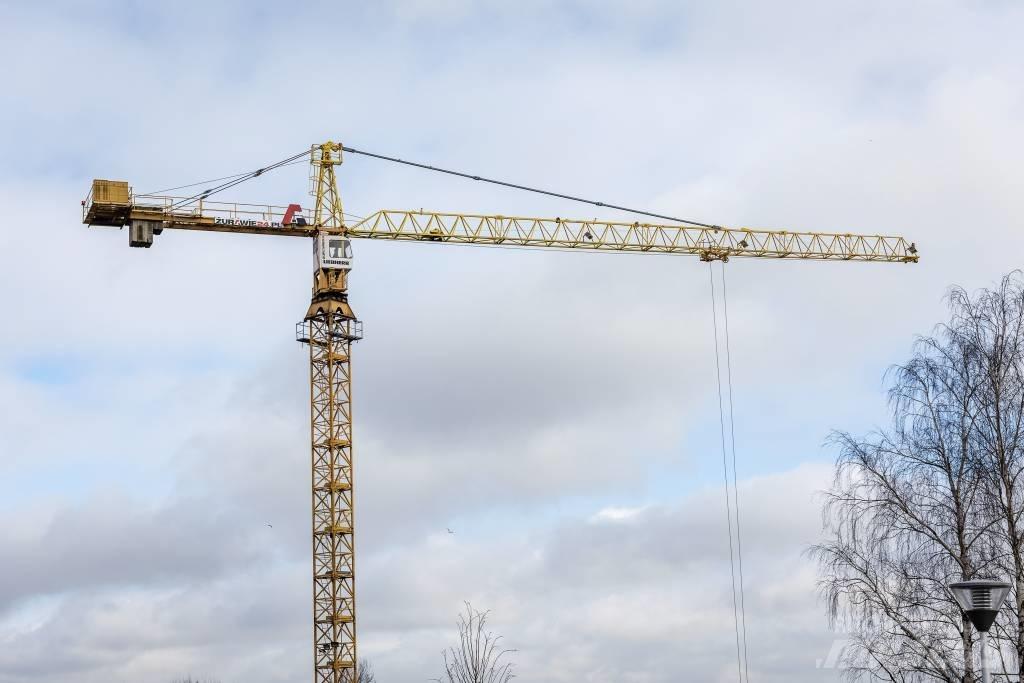 Liebherr 120HC 타워 크레인