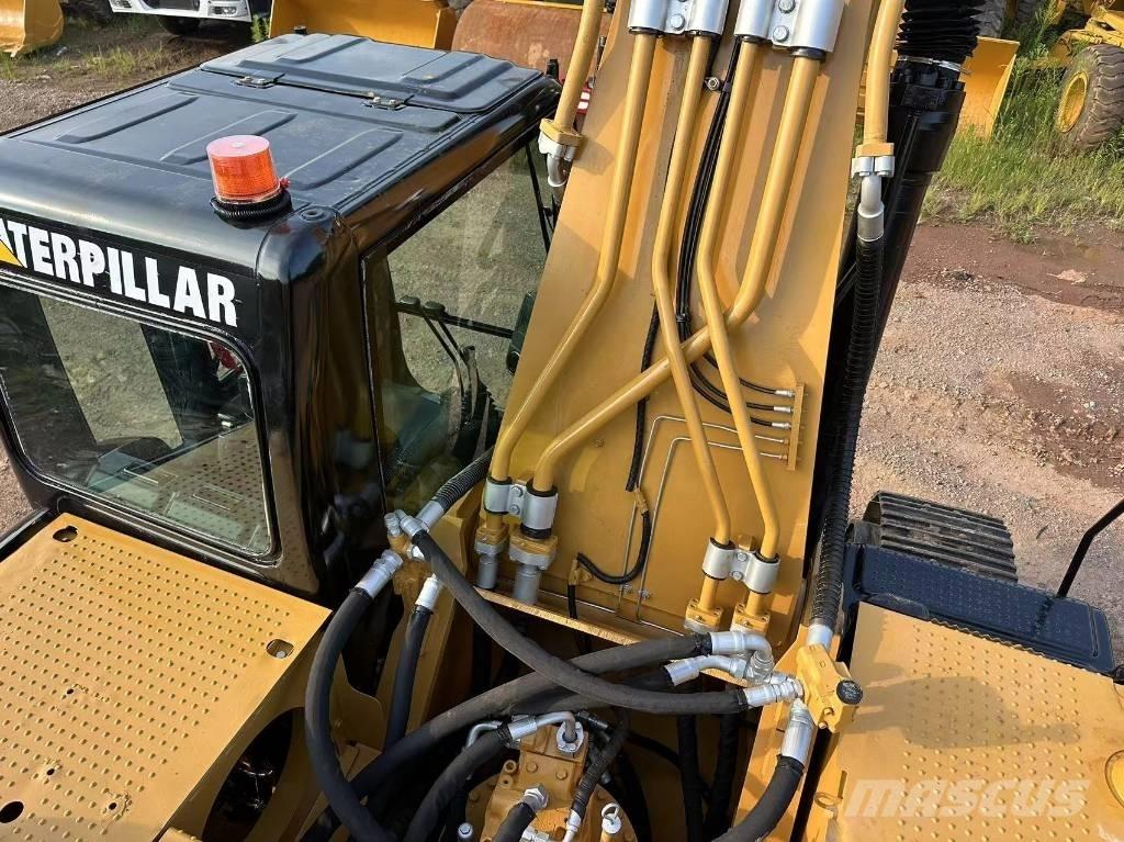 CAT 330D 대형 굴삭기 29톤 이상