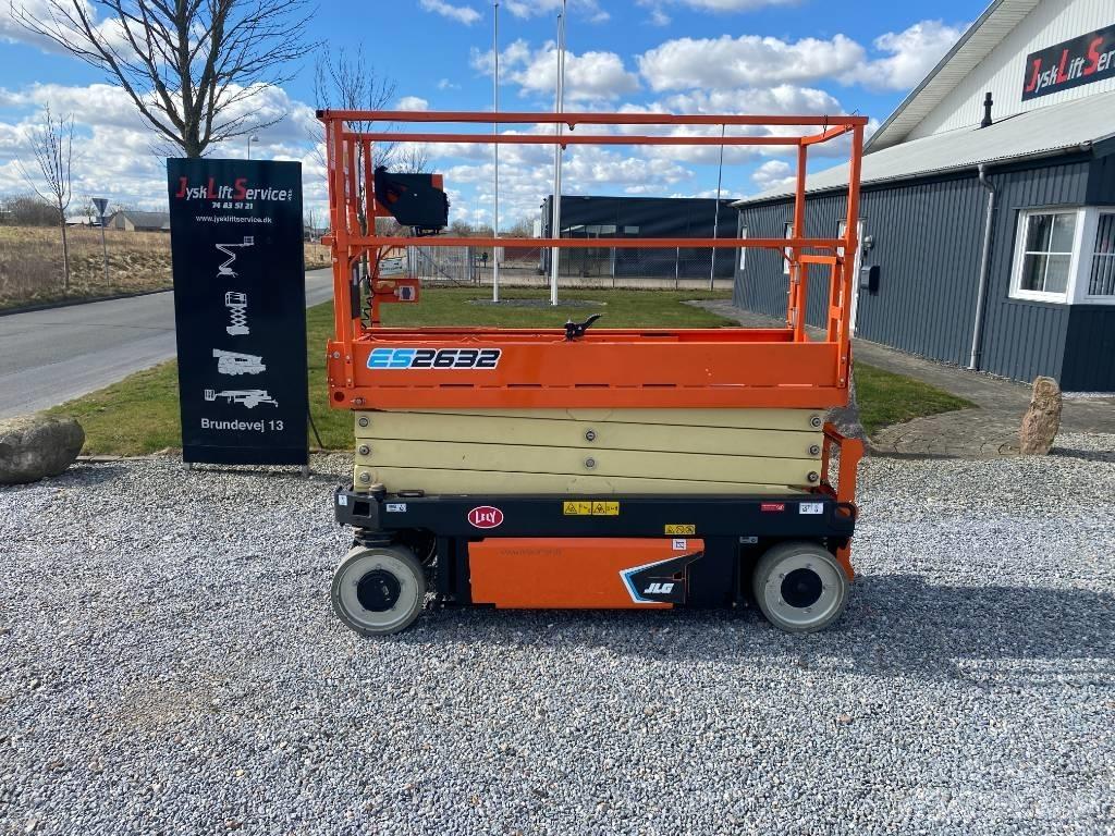JLG ES 2632 가위형 리프트