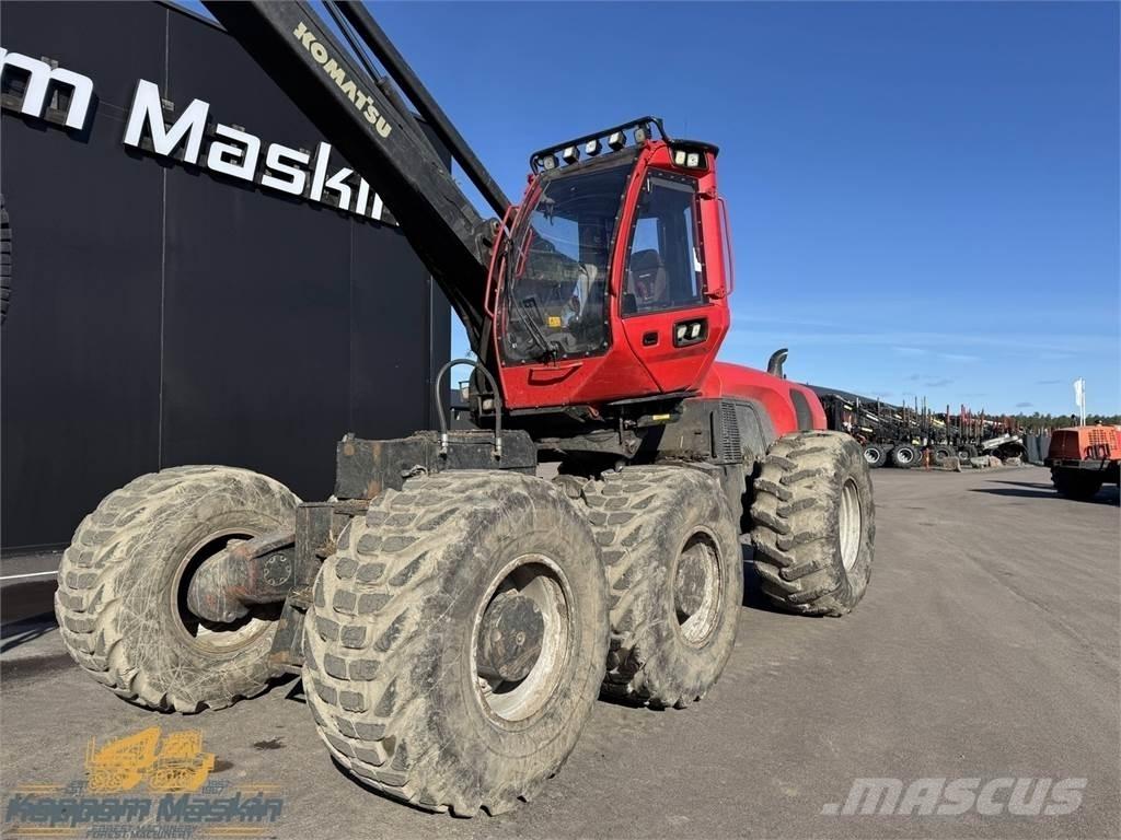 Komatsu 951 원목 하베스터