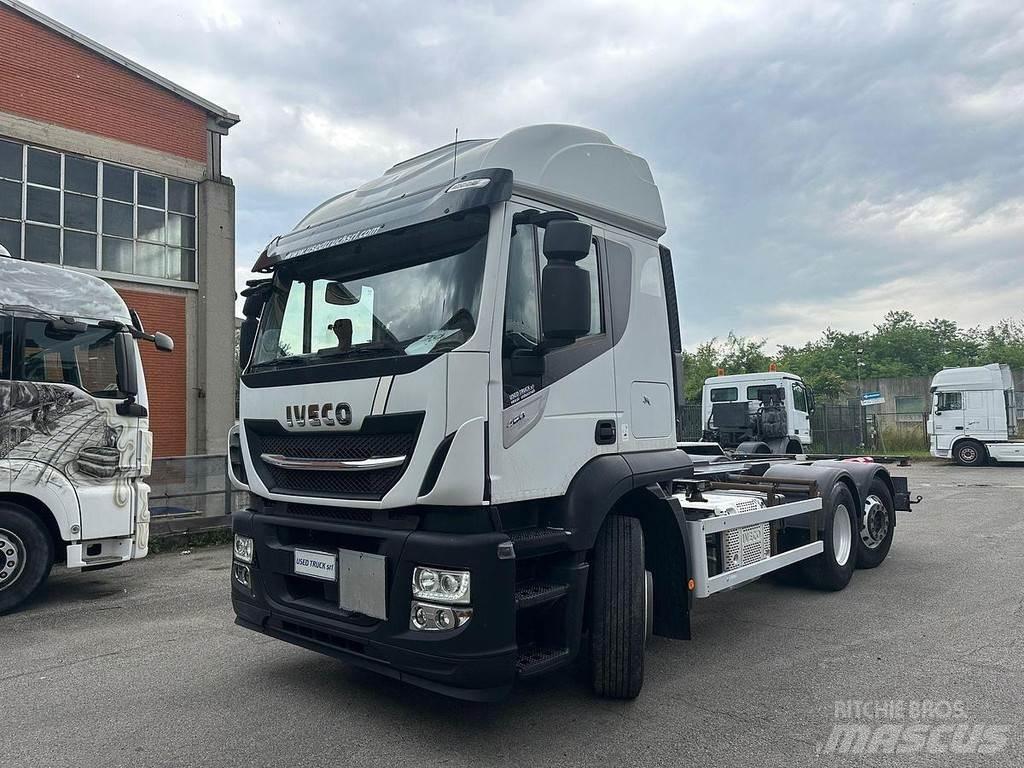 Iveco Stralis 460 새시 운전실 트럭