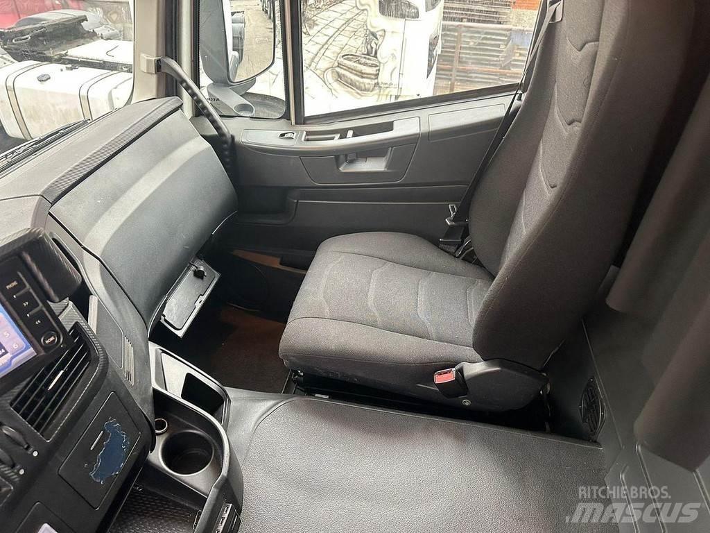 Iveco Stralis 460 새시 운전실 트럭