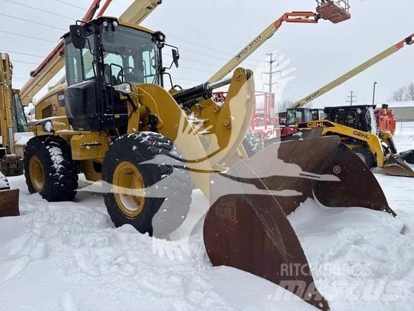 CAT 938M  휠로우더