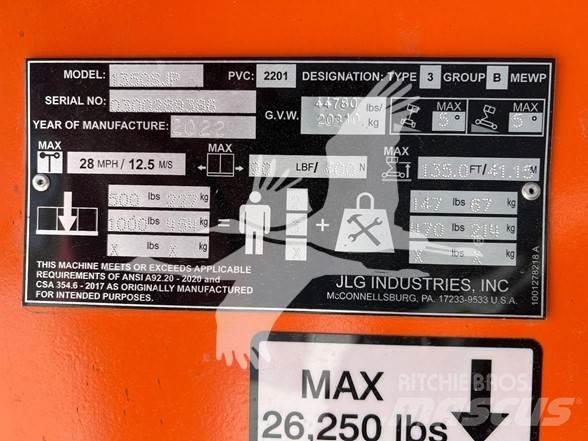 JLG 1350SJP 견인식 전동이동 리프트