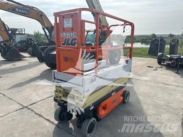 JLG 1930ES 가위형 리프트