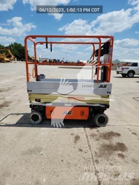 JLG 1930ES 가위형 리프트