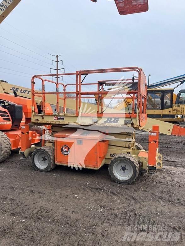 JLG 260MRT 가위형 리프트