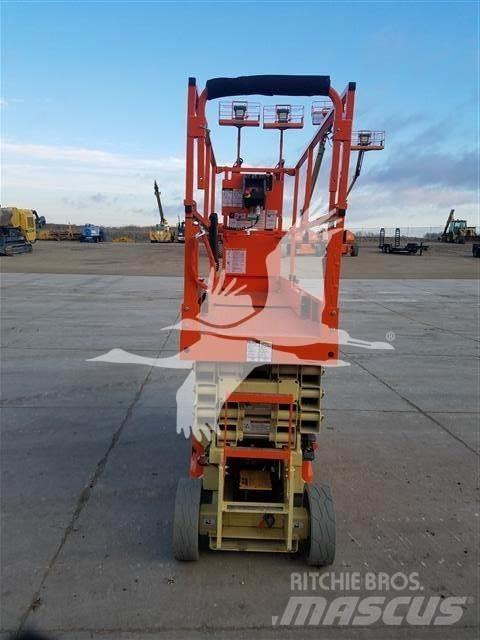 JLG 2632ES 가위형 리프트