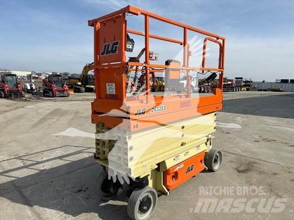 JLG 2632ES 가위형 리프트