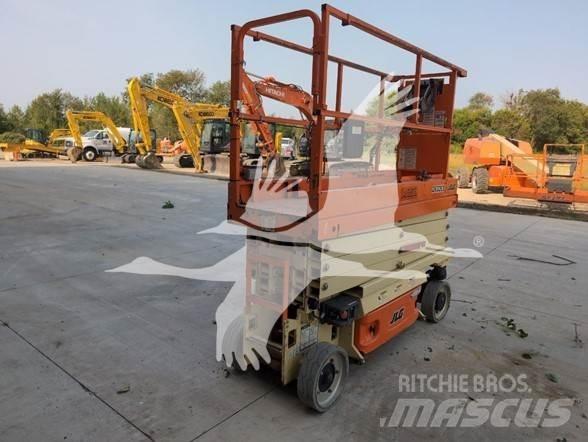 JLG 2632ES 가위형 리프트