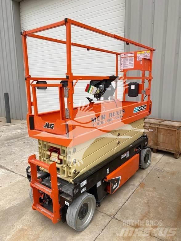 JLG 2632ES 가위형 리프트
