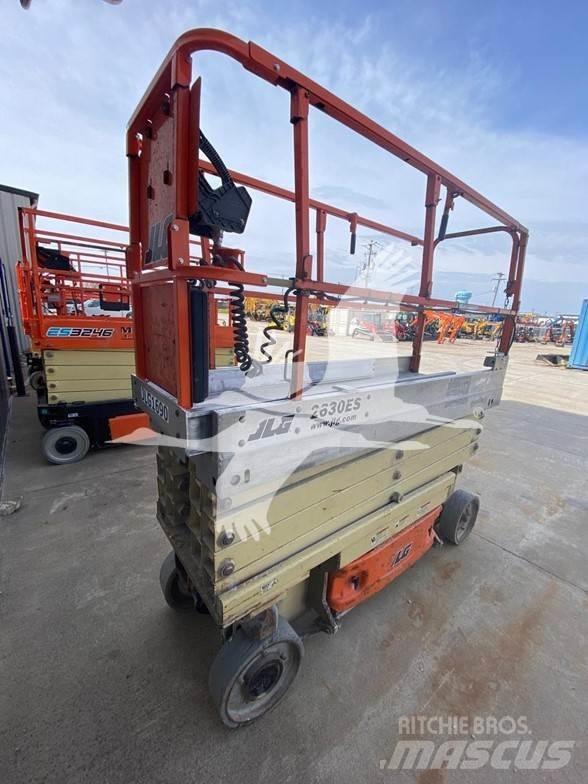 JLG 2632ES 가위형 리프트