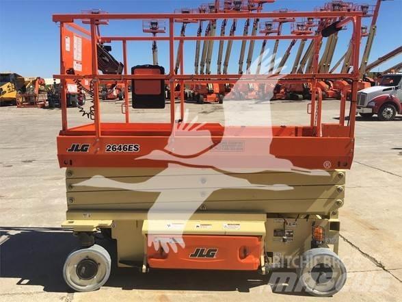JLG 2646ES 가위형 리프트