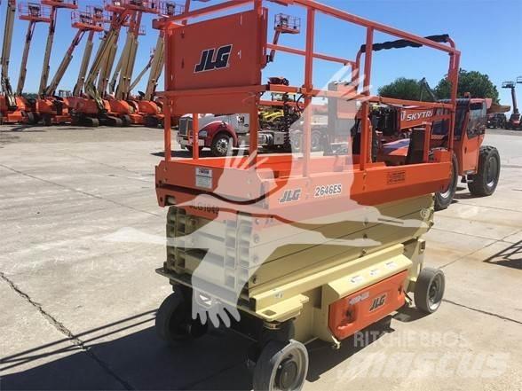 JLG 2646ES 가위형 리프트