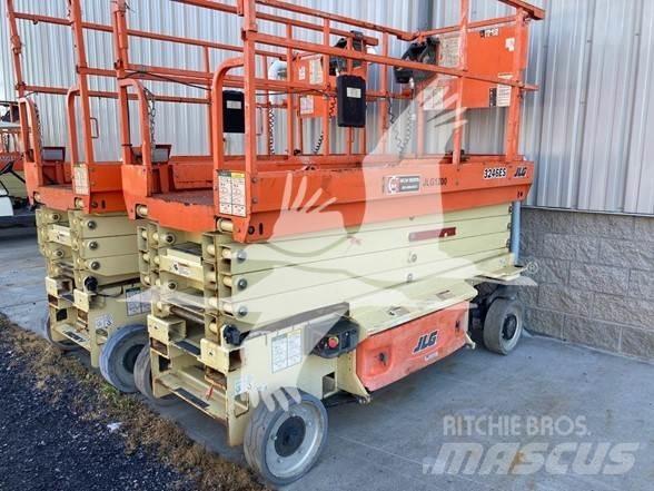 JLG 3246ES 가위형 리프트