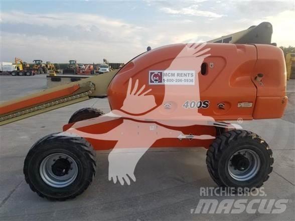 JLG 400S 견인식 전동이동 리프트