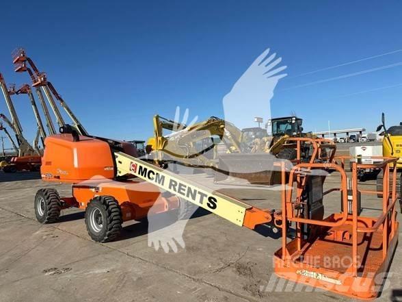 JLG 400S 견인식 전동이동 리프트