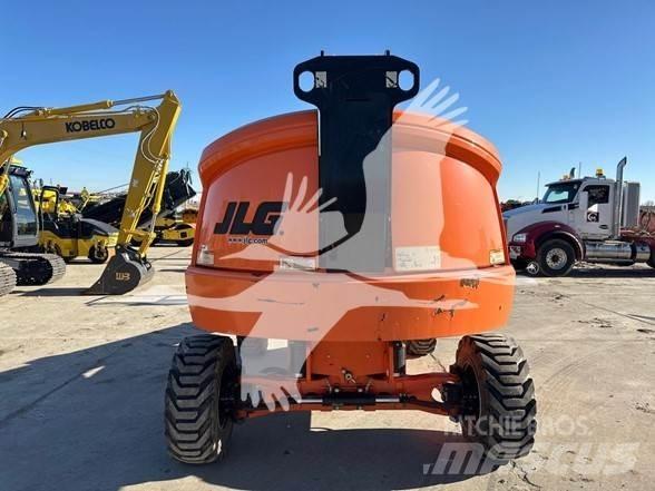 JLG 400S 견인식 전동이동 리프트