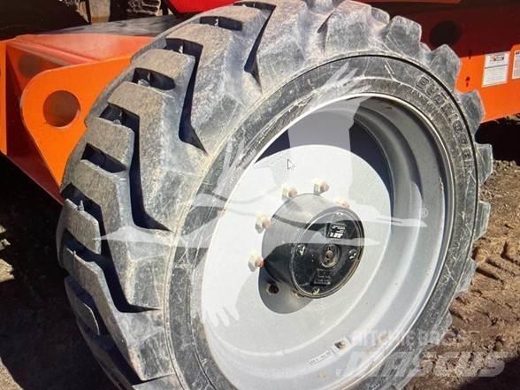 JLG 600AJ 관절형 전동이동 리프트