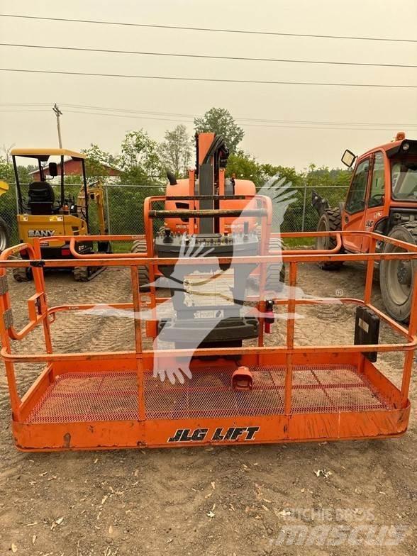 JLG 600AJ 관절형 전동이동 리프트
