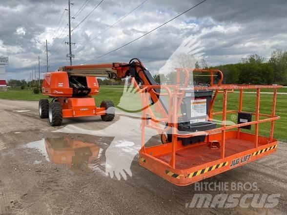 JLG 660SJ 견인식 전동이동 리프트