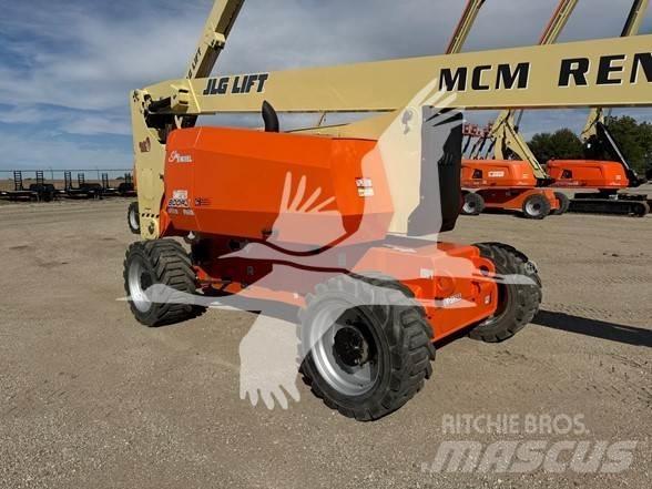 JLG 800AJ 관절형 전동이동 리프트