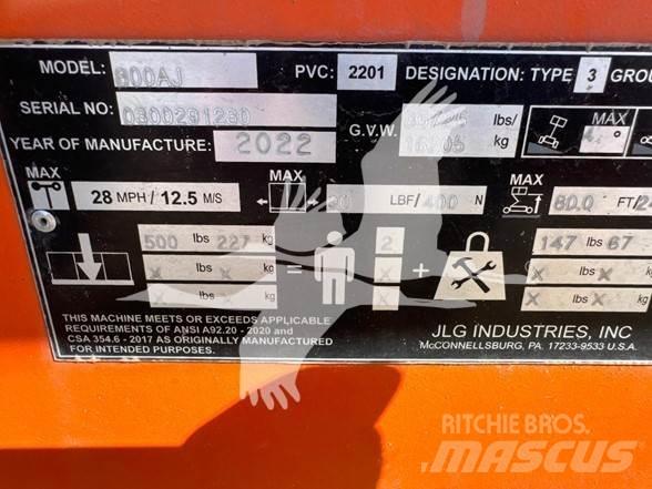 JLG 800AJ 관절형 전동이동 리프트