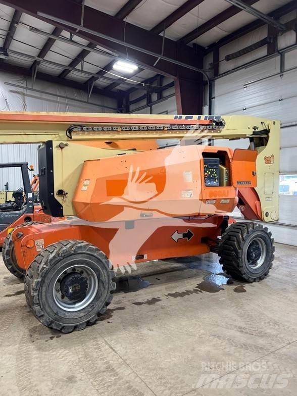 JLG 800AJ 관절형 전동이동 리프트