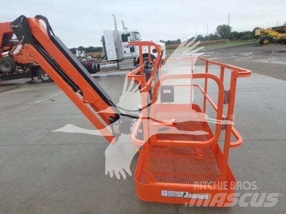 JLG 860SJ 견인식 전동이동 리프트
