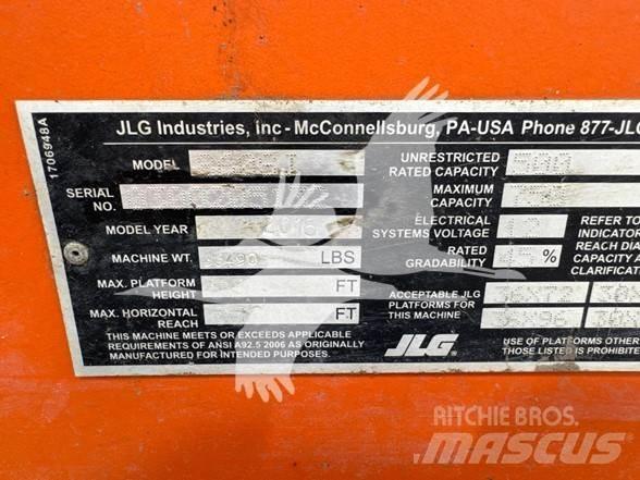 JLG 860SJ 견인식 전동이동 리프트
