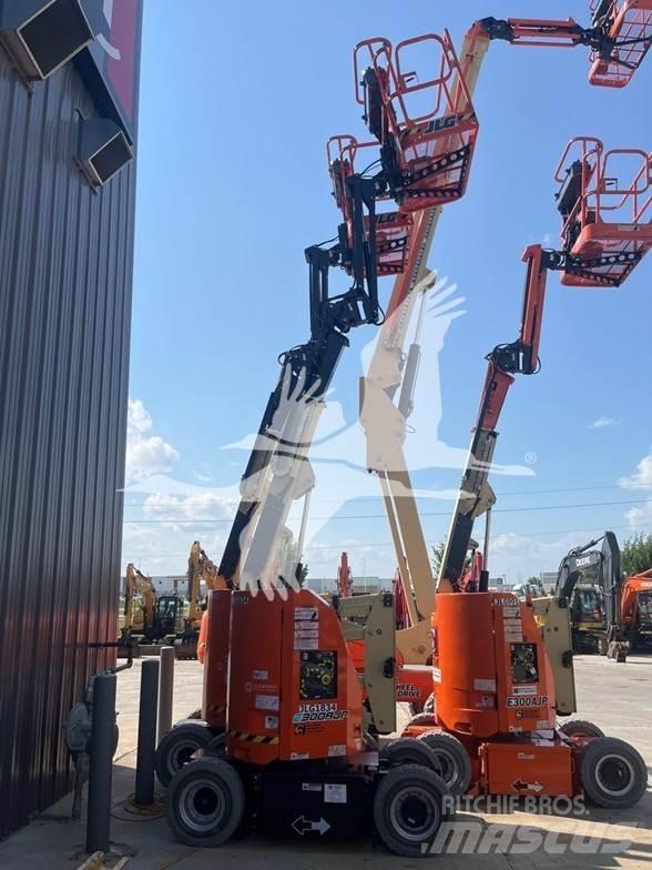 JLG E300AJP 관절형 전동이동 리프트
