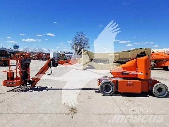 JLG E400AJPN 관절형 전동이동 리프트