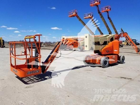 JLG E400AJPN 관절형 전동이동 리프트